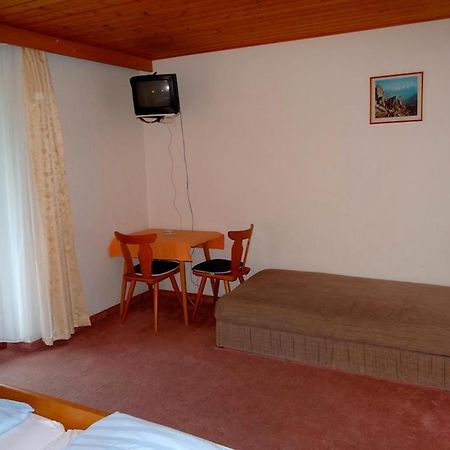 Ski&Bike Pension Maria Saalbach-Hinterglemm Bagian luar foto