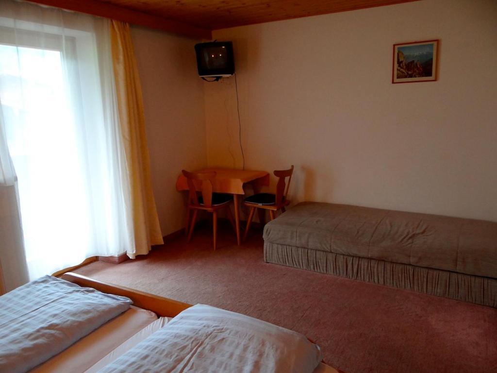 Ski&Bike Pension Maria Saalbach-Hinterglemm Bagian luar foto